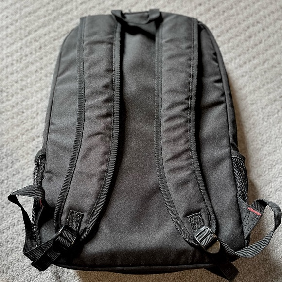 Lenovo 15.6-inch Laptop Backpack - Picture 3 of 4